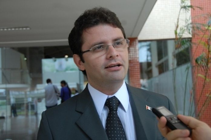Secretário Herbert Motta
