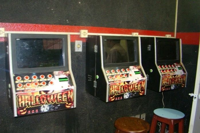 Polícia Civil prende funcionário de bingo clandestino