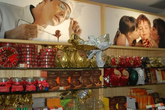 Lojas já estam nas prateleiras os ovos de chocolate