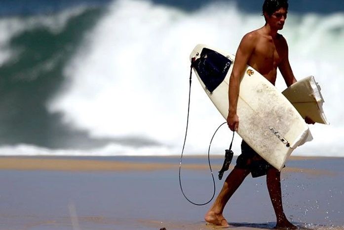 Com ciclone, Rio tem mar agitado e ondas de 2,5 m