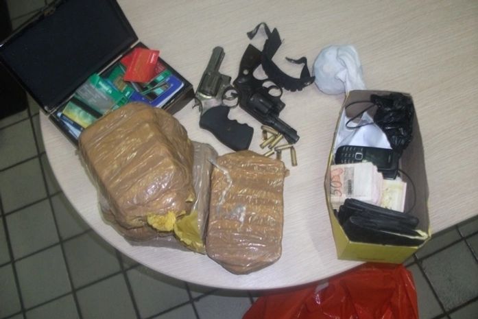 Operação: polícia prende menor com cinco quilos de crack