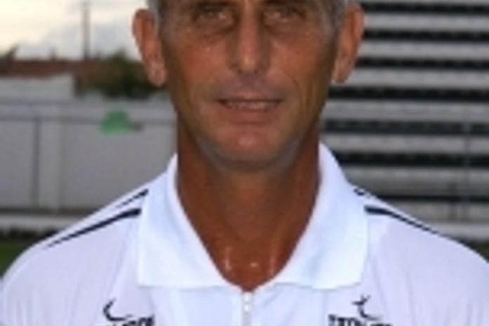 “Minha saída se deve totalmente ao técnico Vica”, diz ex-preparador de goleiros do ASA