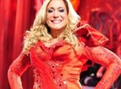 Humilhação: Susana Vieira usa assessora de imprensa de lixeira