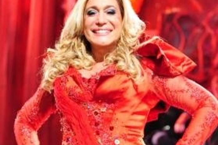 Humilhação: Susana Vieira usa assessora de imprensa de lixeira