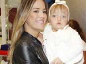 Ticiane Pinheiro curte festa de famosos com a filhinha, Rafaella