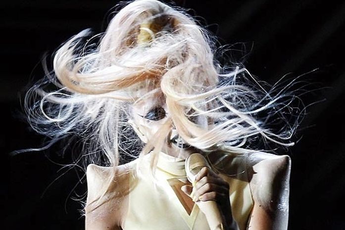 Música de Lady Gaga é censurada por apoiar homossexualidade