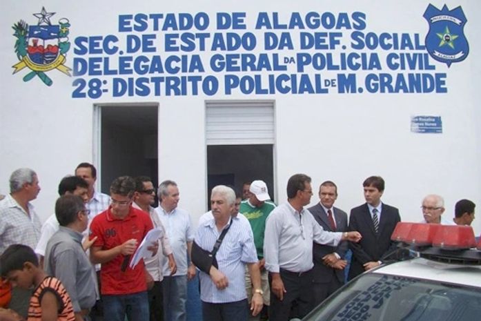 Polícia Civil entrega delegacia reformada em Mata Grande