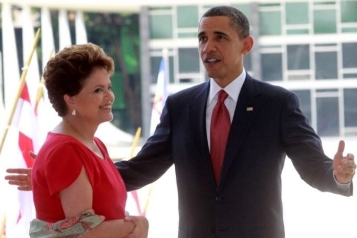 Obama é recebido no Palácio do Planalto por Dilma Rousseff