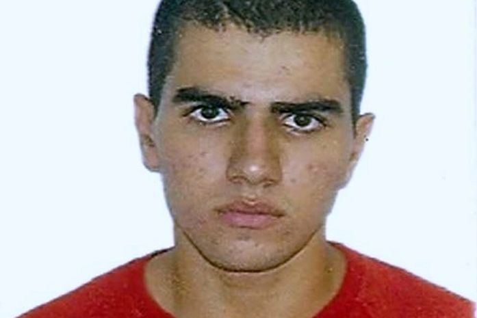 Johnny Wilter da Silva Pino, 21, foi morto com dois tiros