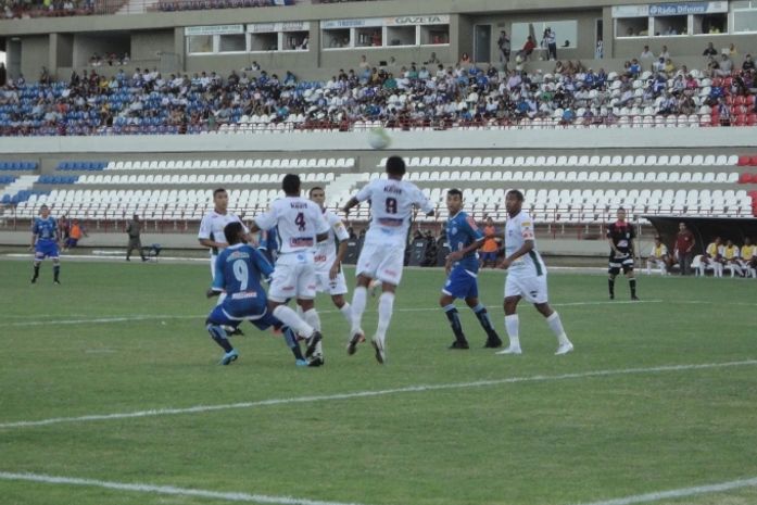 Em jogo emocionante CSA vence o CSE e terá final no “clássico”