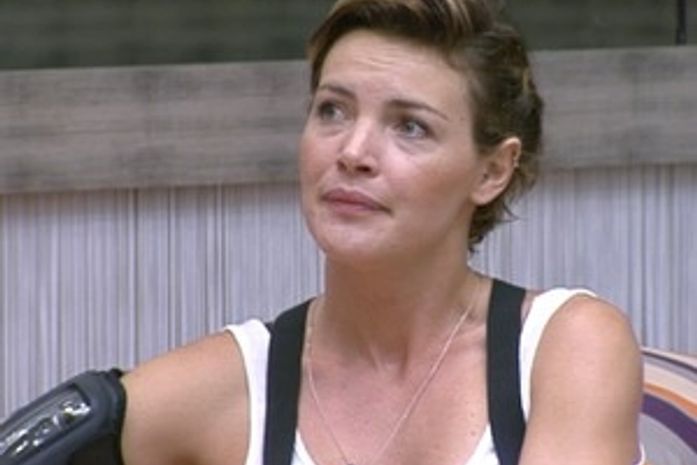 Diana é eliminada; Daniel, Maria e Wesley estão na final do 'BBB 11'