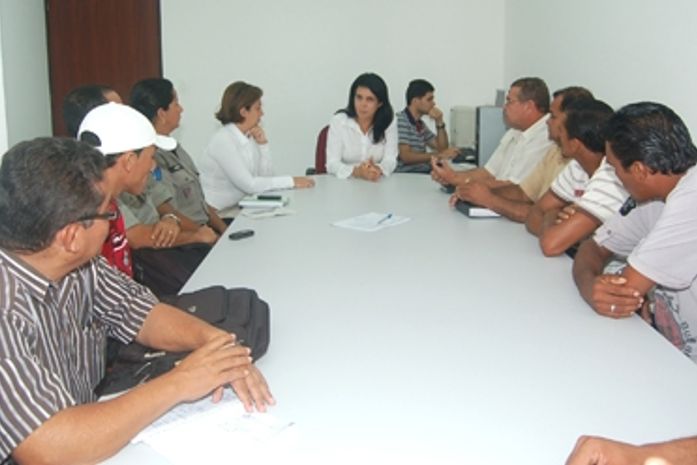 Procuradora Virgínia Ferreira busca resolver impasse