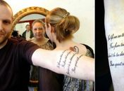 Irmãos utilizam cinzas da avó para fazer tatuagem