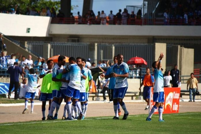 No caminho contrário do time profissional, sub-20 do CSA comemora título e sucesso