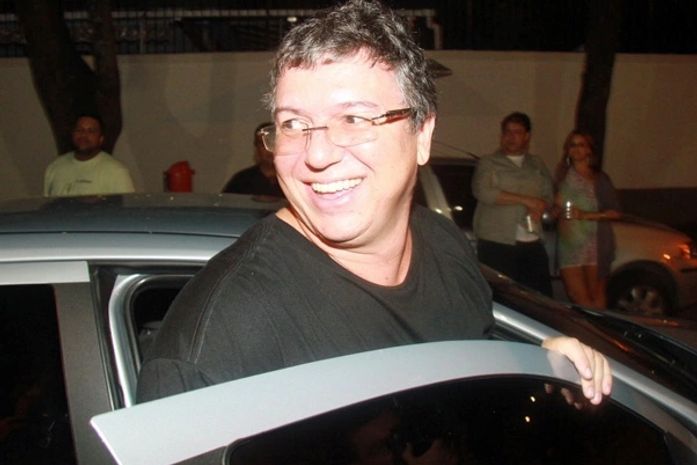 Com o fim do ‘BBB’, Boninho viaja para Nova York, diz jornal