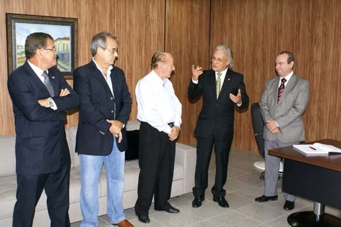 Advogado Carlos Méro assume diretoria geral do TCE/AL