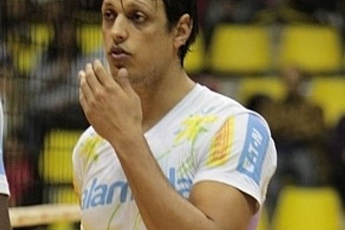 Ministério Público irá abrir inquérito para investigar ofensas a jogador de vôlei