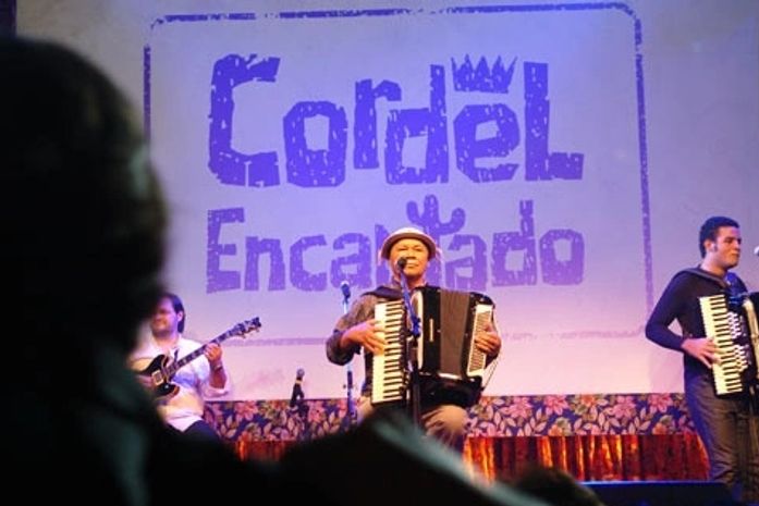 Festa em São Paulo lança a nova novela das seis '' Cordel Encantado ''