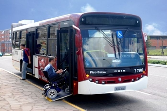 O transporte coletivo e os cadeirantes