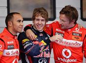 Vettel supera McLaren e conquista terceira pole do ano