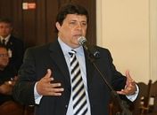Líder do governo Edval Gaia