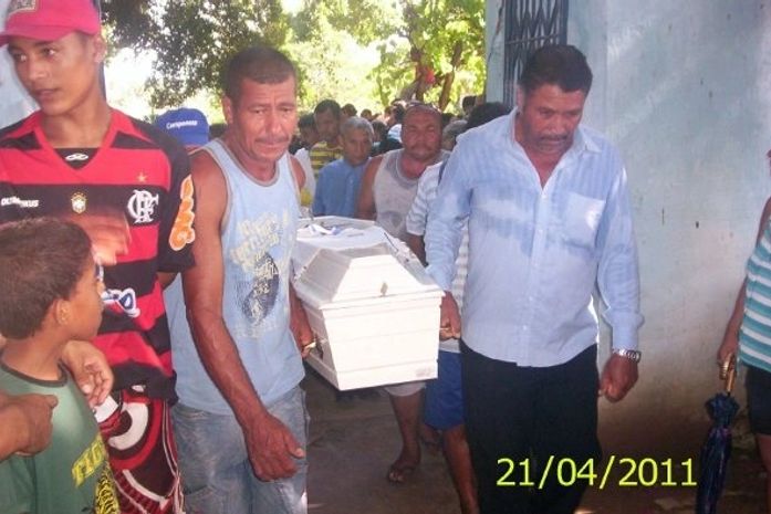 Parentes pedem justiça