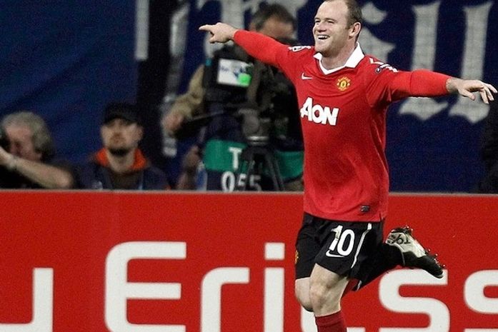 Manchester United vence Schalke na Alemanha e fica perto da final da Champions