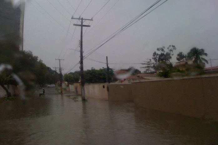 No farol por trás do tribunal de contas.