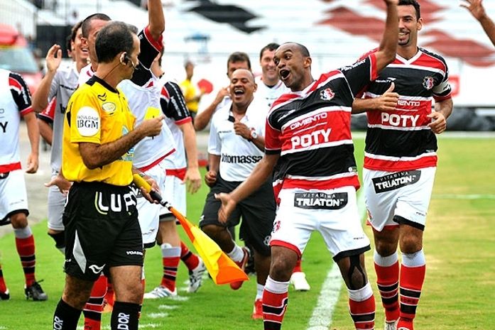 Santa Cruz vence o Porto e está na final do pernambucando após cinco anos