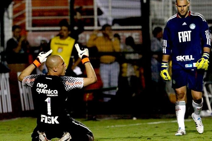 Corinthians vence Palmeiras nos pênaltis e está na final do paulistão