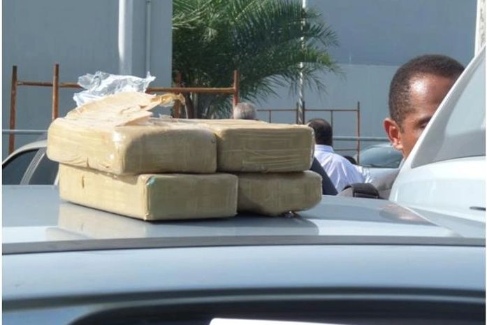 Quatro quilos de pasta-base de cocaína foram apreendidos