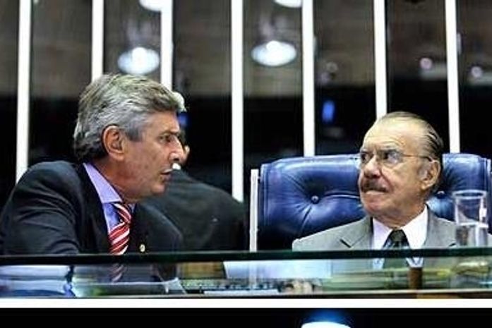 Sarney inclui exposição do impeachment de Collor no Senado