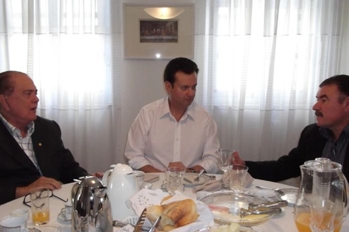 JL, Kassab e Almeida