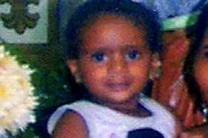 Criança de 01 ano que estava desaparecida é encontrada morta em fossa