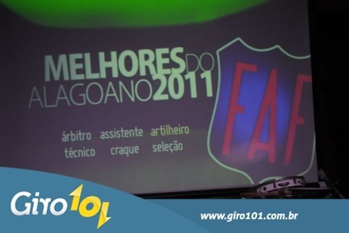 Noite de festa premia os melhores do campeonato alagoano 2011