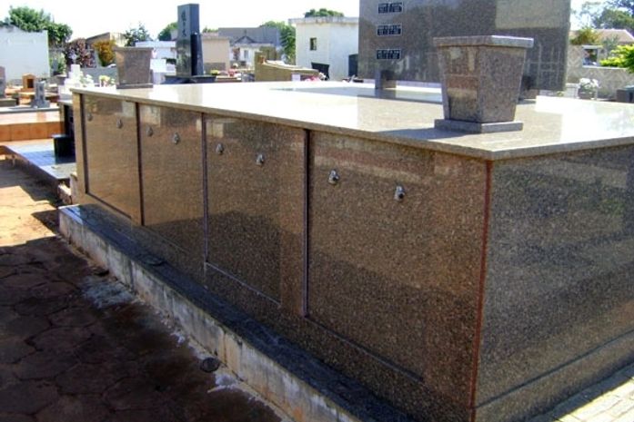 Ladrões invadem e roubam cemitério público de Palmeira dos Índios