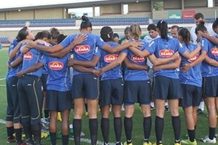 Seleção brasileira feminina continua preparação para o mundial