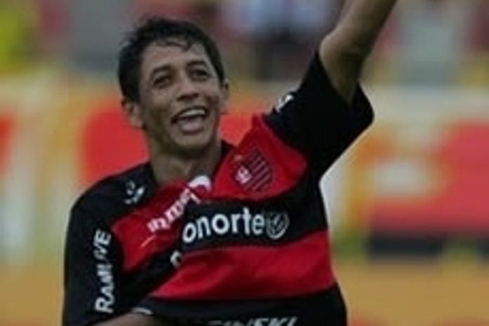 Vice-artilheiro do Campeonato Cearense reforça equipe