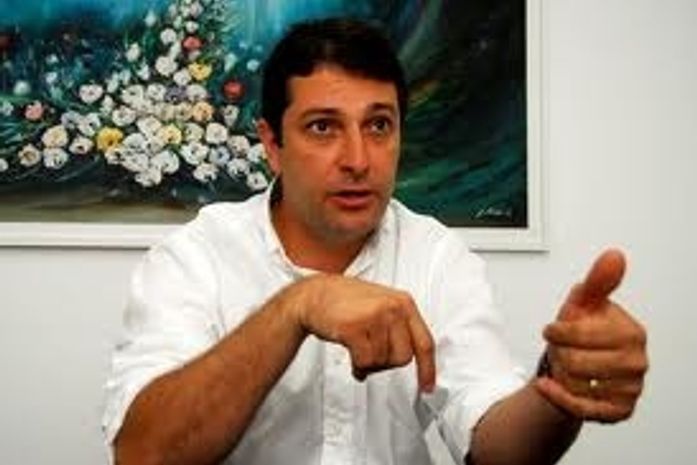 Prefeito Toninho Lins