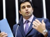 Vice-Líder na Câmara, Rui Palmeira critica mudança em licitações