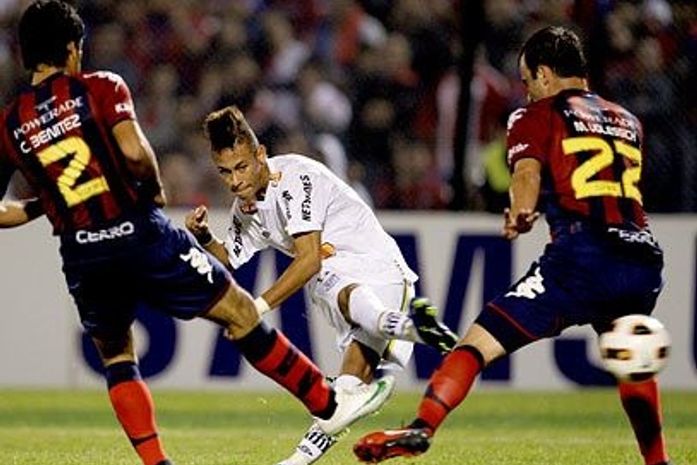 Santos empata com o Cerro Porteño e garante vaga na final da Libertadores
