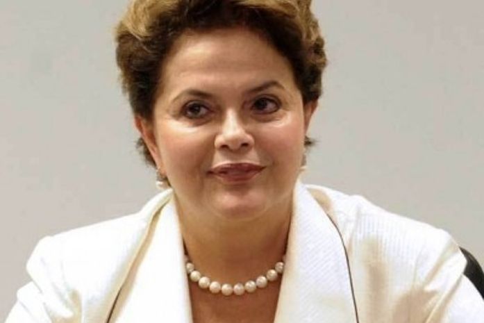 Dilma peita STF, mantém Orçamento e tenta controlar reajustes