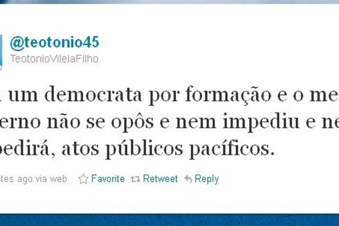 Vilela repudia atos de vandalismo durante manifestação