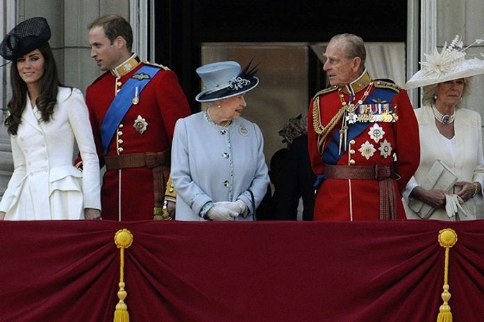 William e Kate participam pela 1ª vez do aniversário oficial da rainha