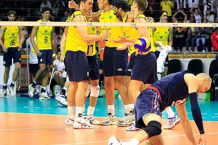 Brasil leva susto, mas vence EUA na Liga Mundial de Vôlei