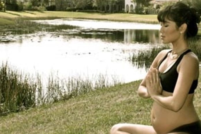 Dani Suzuki chora ao dar à luz ao primeiro filho no Rio