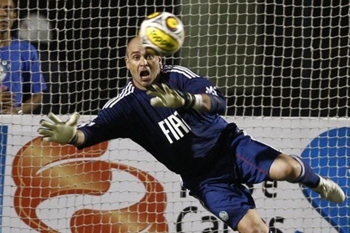 Palmeiras estuda ações para adeus do grande Marcos.Veja