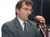 Após PCdoB receber convite da prefeitura, vereador elogia projeto de Almeida