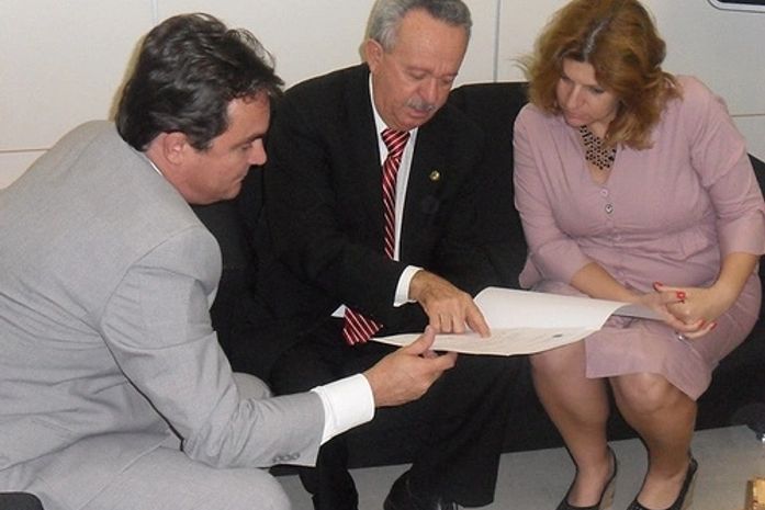 Benedito e o secretário Navarro