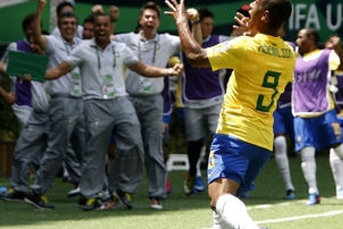 Brasil passa pela Dinamarca em sua estreia no Mundial Sub-17